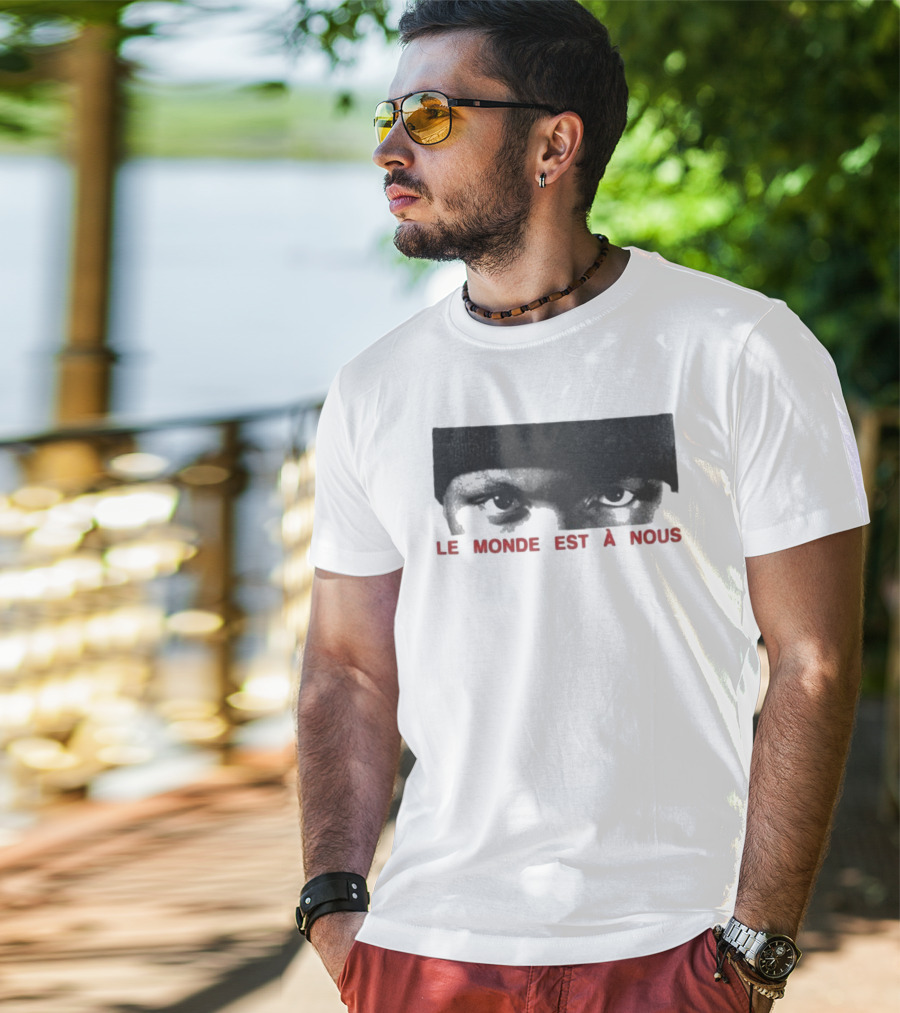 Le Monde Est A Nous Scrt Eyes Mysterious Gaze Beanie Style T-Shirt