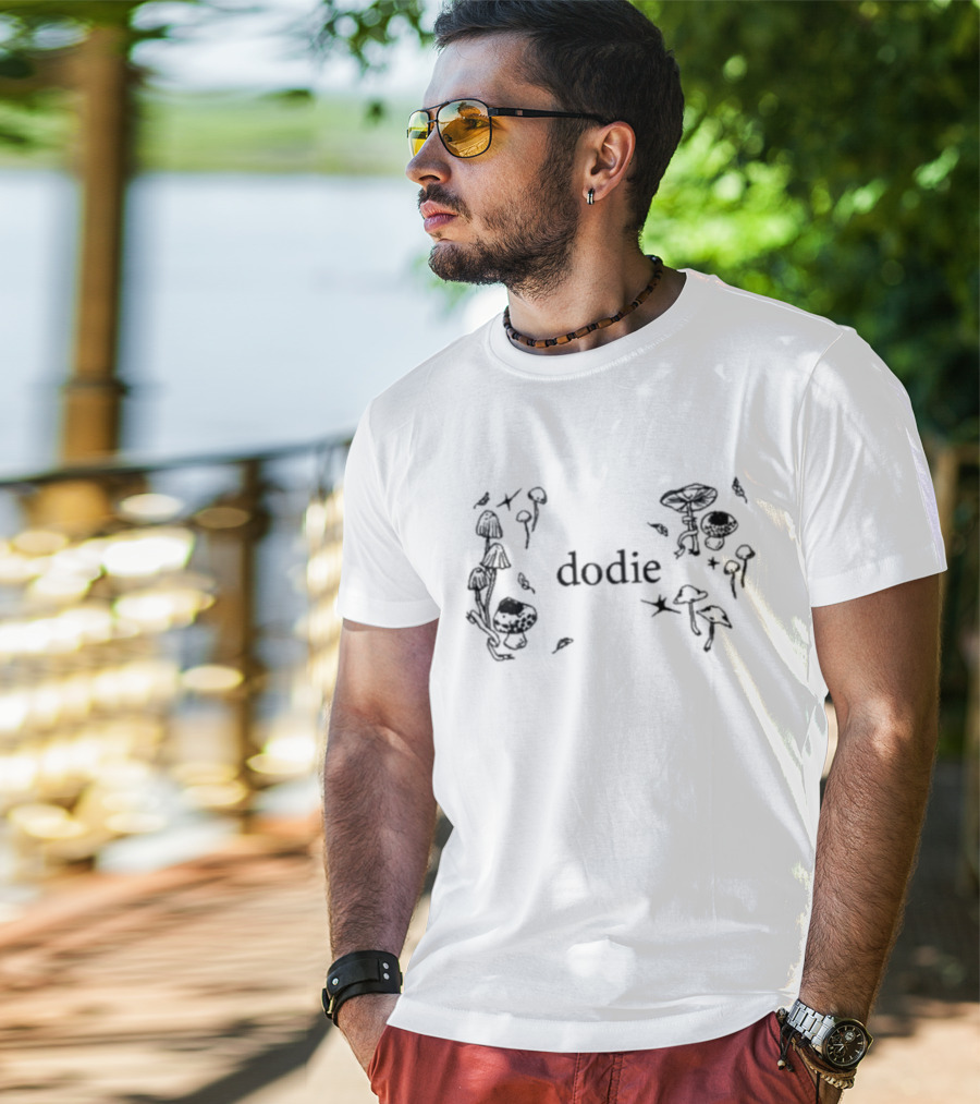 Dodie Aesthetic Mushroom Forest Motif T-Shirt
