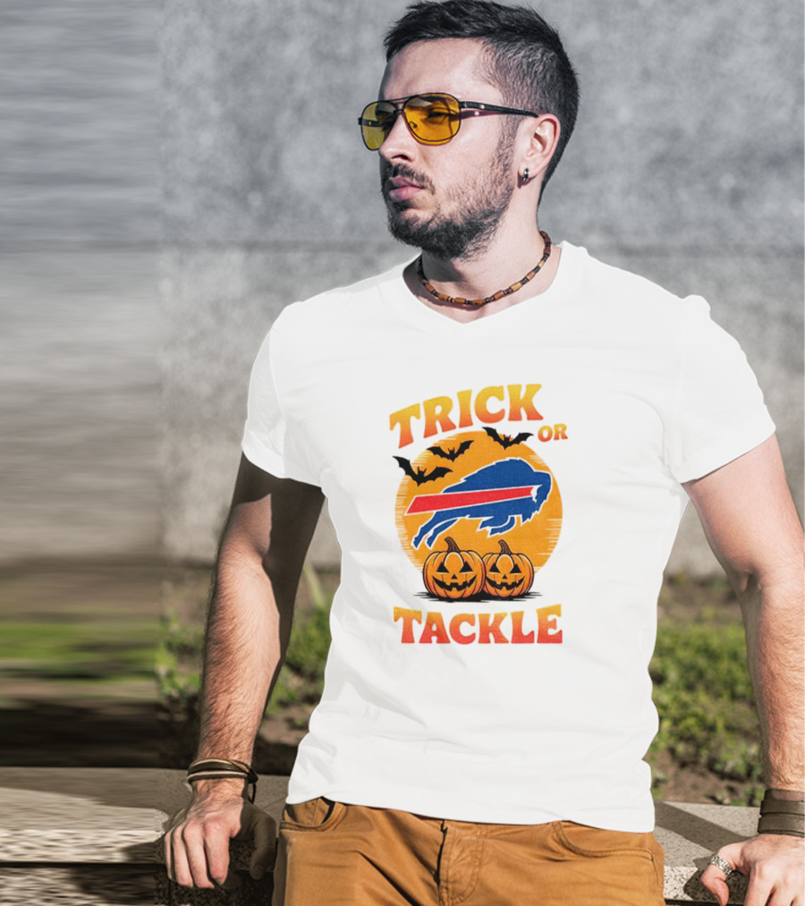 Buffalo Bills Trick Or Tackle Halloween Pumpkins And Bats T-Shirt