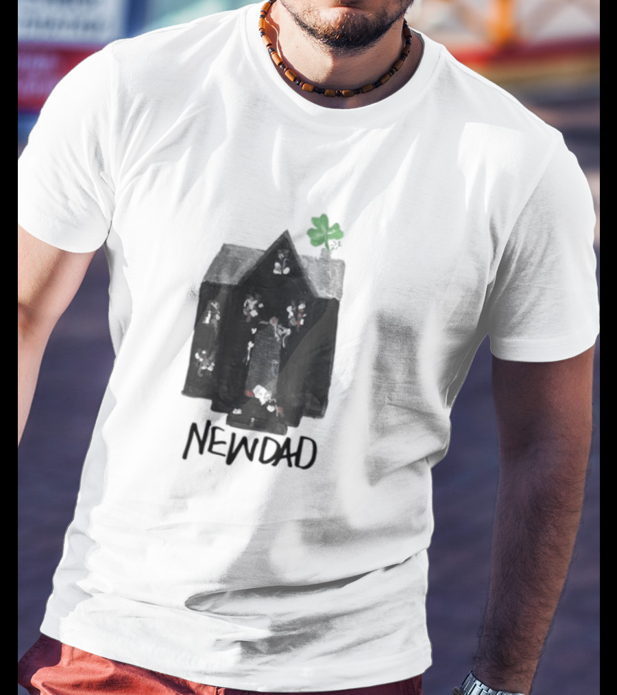 Newdad Altar House With Green Shamrock T-Shirt