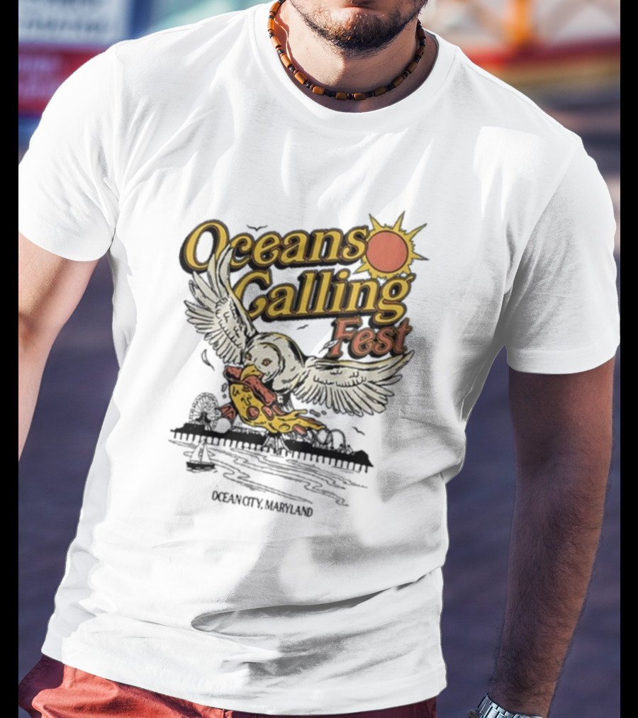 Oceans Calling Fest Seagull With Pizza Graphic T-Shirt