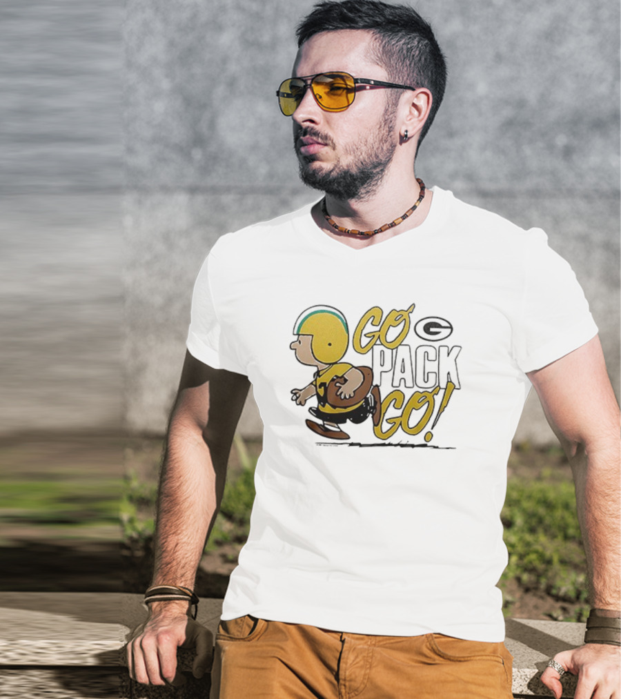Green Bay Packers Peanuts Snoopy Go Pack Go Winter Cartoon Football T-Shirt