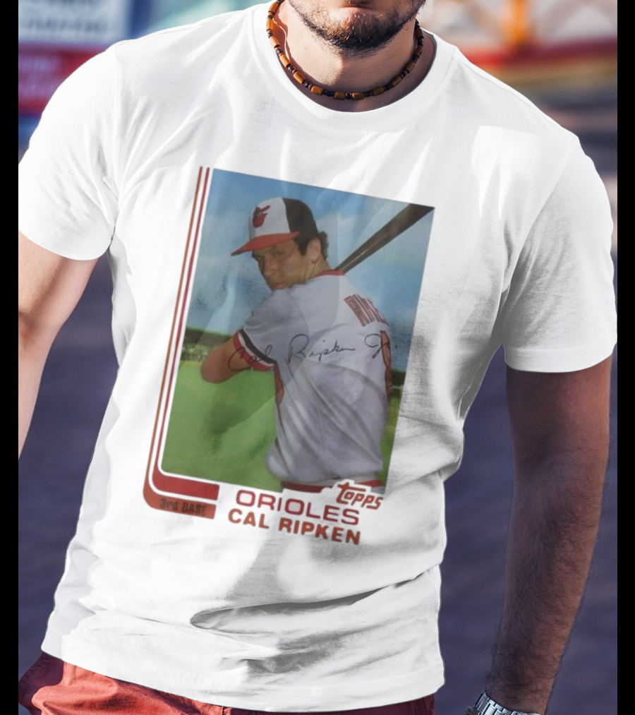 Cal Ripken Jr. Baltimore Orioles Baseball Card Topps MLB Signature Player T-Shirt