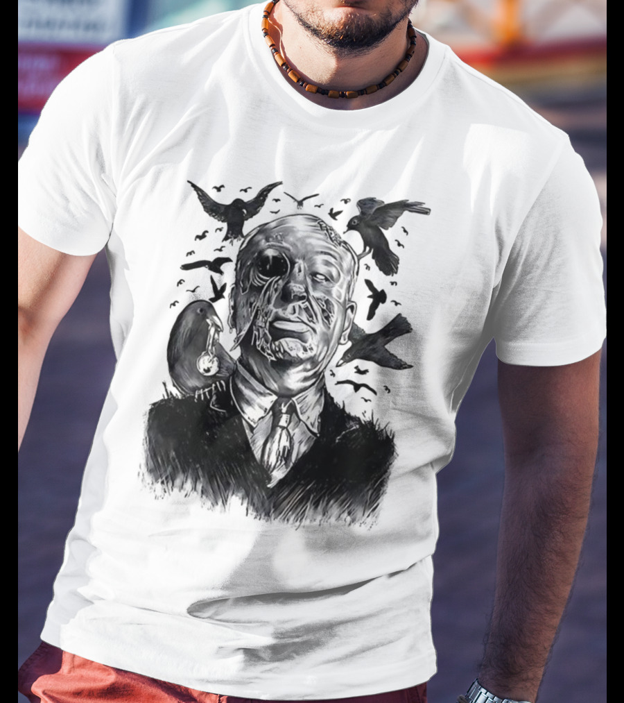 Alfred Hitchcock Birds Attack Horror Halloween Spooky Design T-Shirt