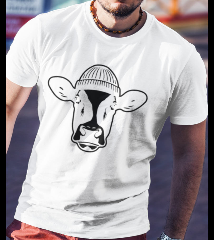Elias Filmz Bruce Your Friendly Cow In Knitted Hat T-Shirt