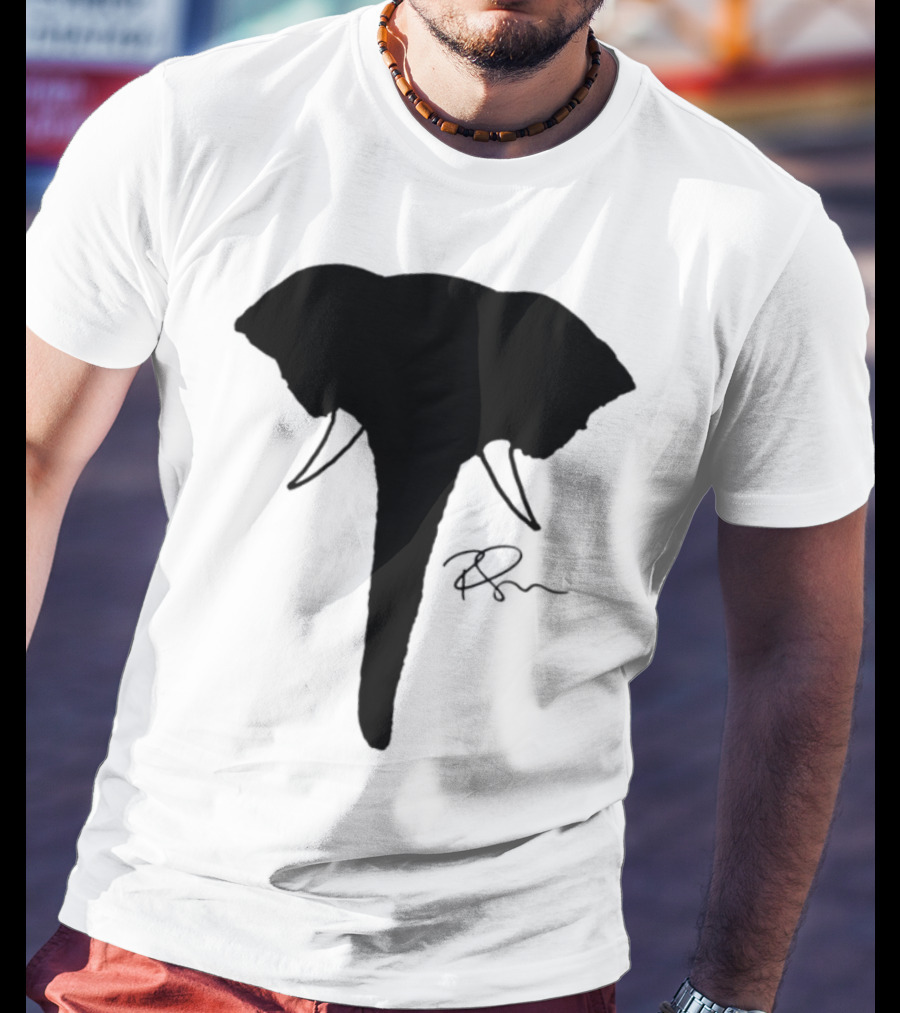 Limited Edition Ricky Gervais Elephant Design T-Shirt