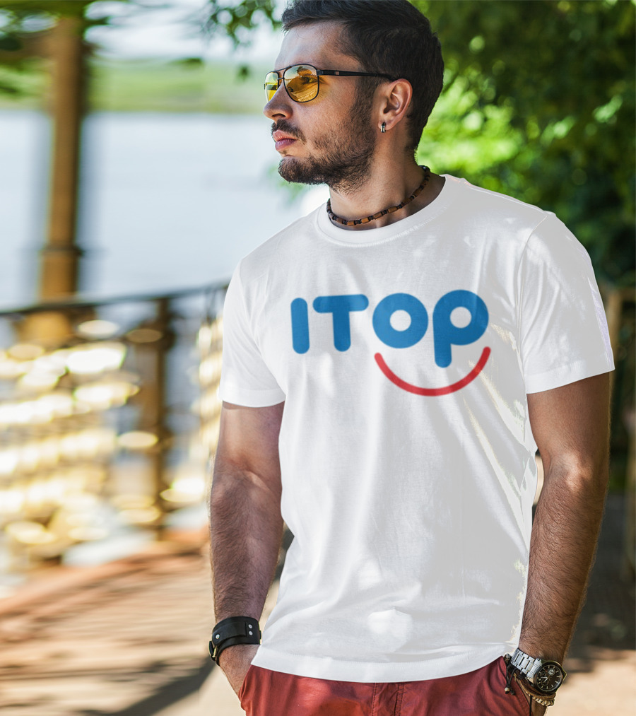 ITOP Smile Red And Blue Text T-Shirt