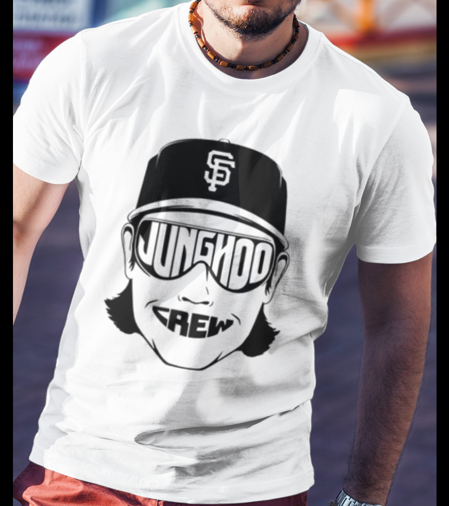 Jung Hoo Crew 2025 Baseball Cap And Sunglasses Design T-Shirt