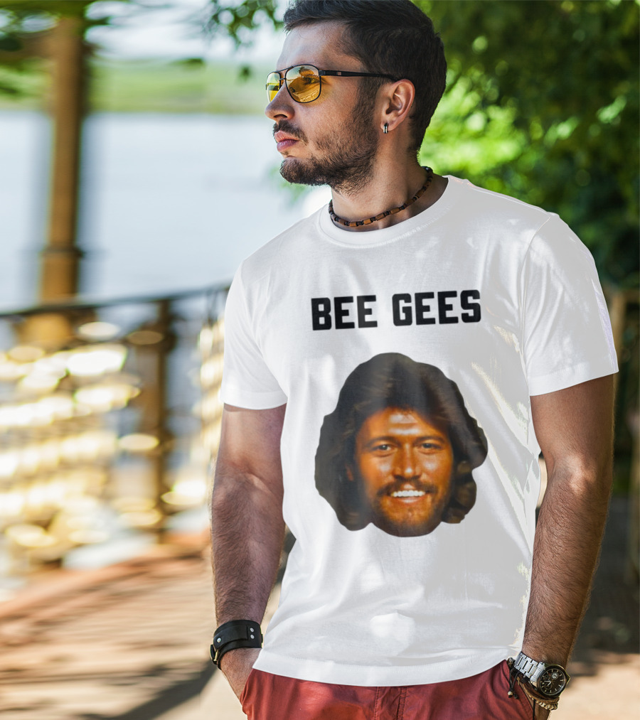 Barry Gibb Bee Gees Iconic Face Retro 70s Style T-Shirt