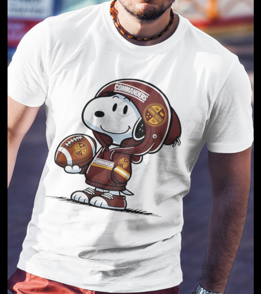 Snoopy In Commanders With Football Washington 1932 W T-Shirt