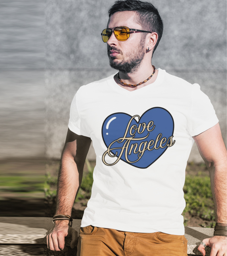Bffs & Babes Love Angeles Heart Design T-Shirt