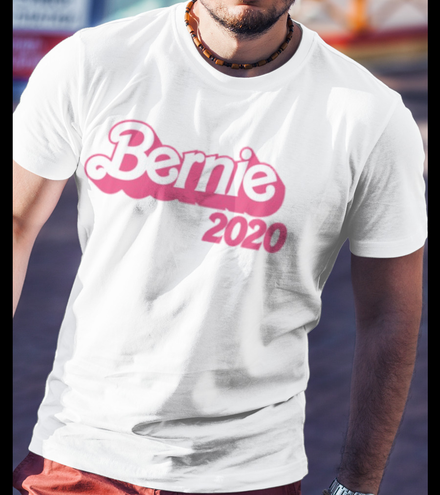 Bernie 2020 Barbie Style Logo Design T-Shirt