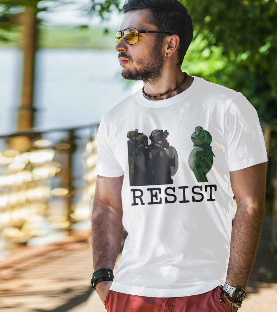 Portland Protest Resist Frog Anti ICE Anti Fascism T-Shirt