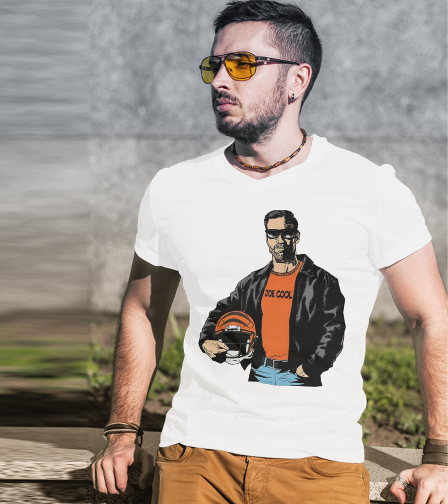 Joe Cool Cincinnati Bengals NFL Vintage Joe Burrow Helmet T-Shirt