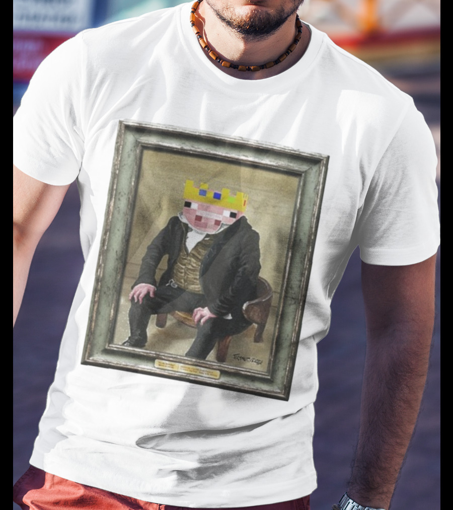 Technoblade Crown Vintage Framed Minecraft Character Pixels T-Shirt
