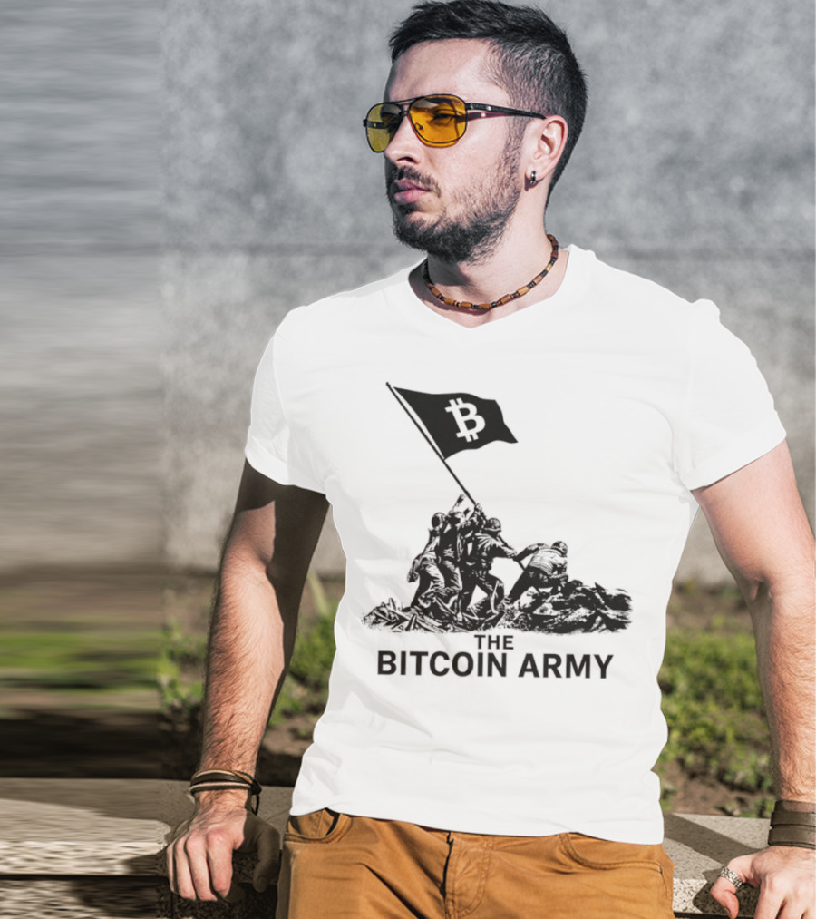 Bitcoin Army Raising The Flag Cryptocurrency Image Iwo Jima T-Shirt