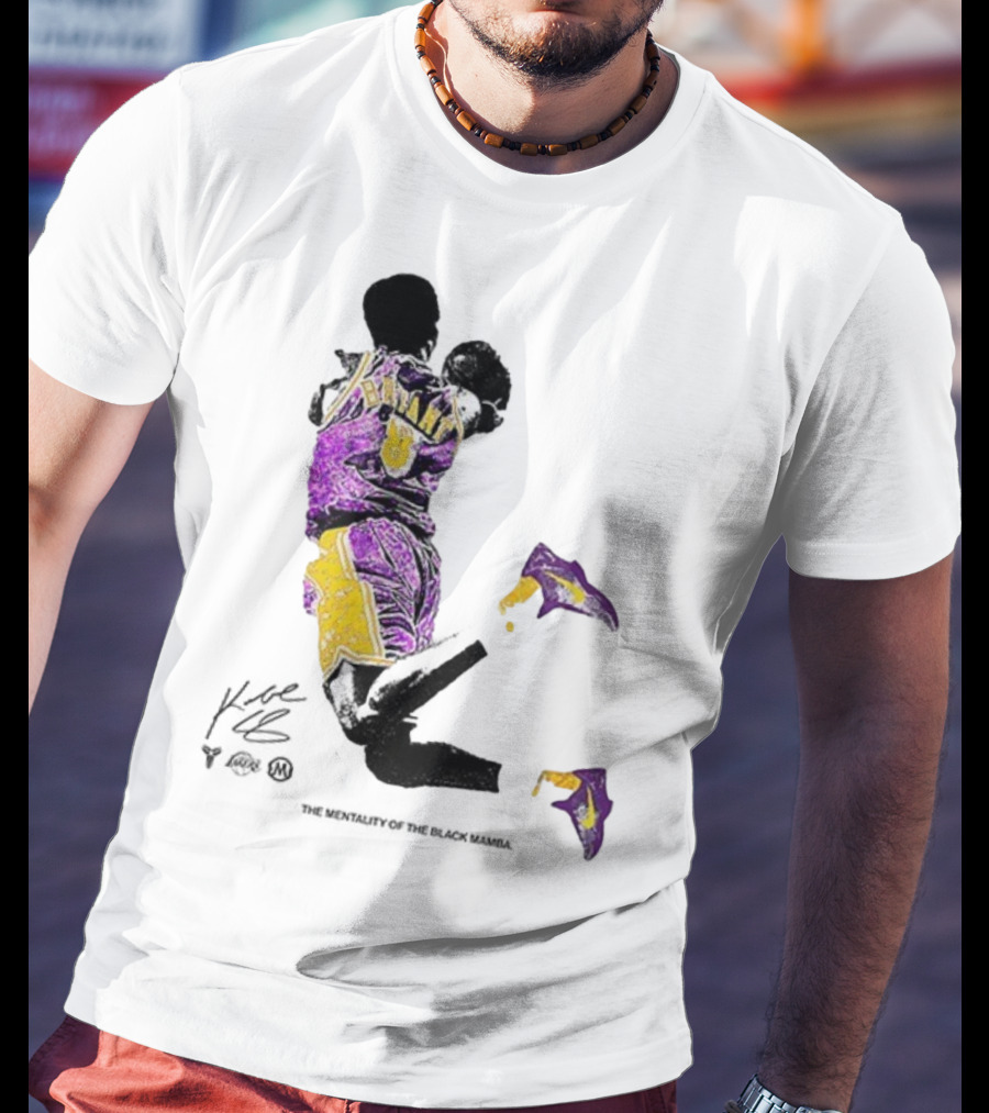 Los Angeles Lakers Kobe Bryant Black Mamba Mentality Purple Gold Signature 8 T-Shirt