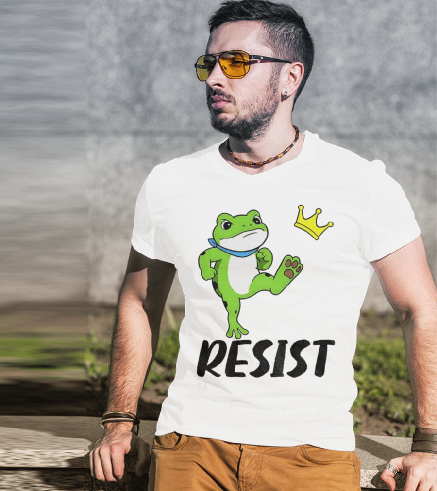 Resist Portland Frog Kicks Crown Political Anti Maga T-Shirt
