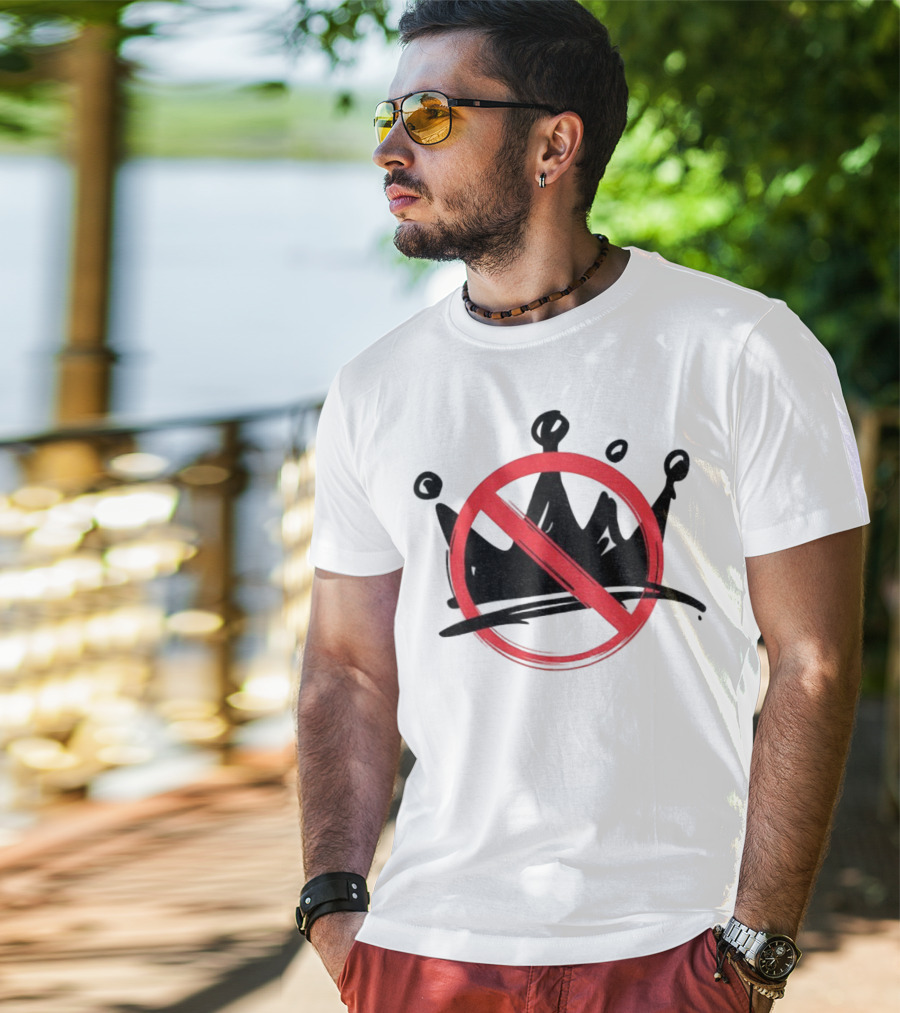 No Kings In America Anti Trump Democracy Political Symbol T-Shirt