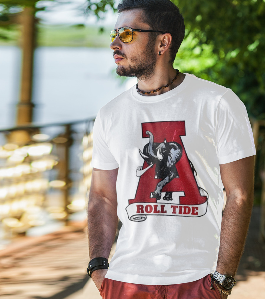 Vintage Roll Tide Alabama Crimson Tide Elephant Retro A T-Shirt