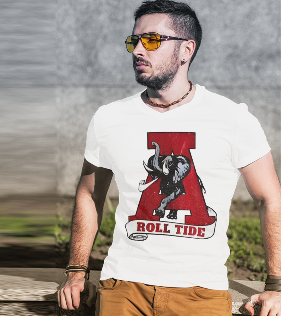 Vintage Roll Tide Alabama Crimson Tide Elephant Retro A T-Shirt