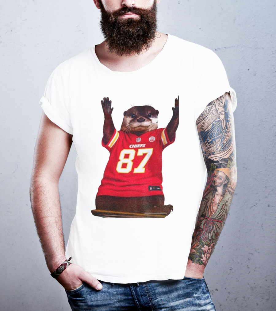Travis Kelce 87 Kansas City Chiefs Sea Otter NFL Fan Jersey T-Shirt
