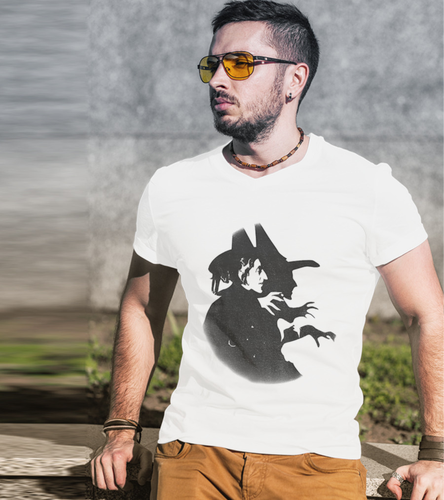 Wicked Witch Of The West Silhouette Halloween Oz Wizard T-Shirt