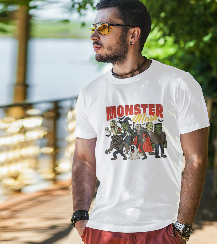 Monster Mash Vintage Horror Movie Vampire Monster Bash T-Shirt