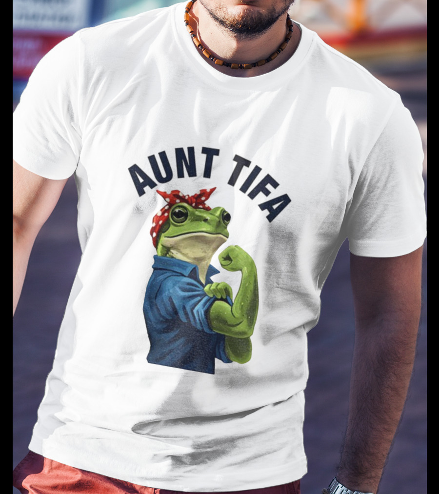 Aunt Tifa Rosie The Riveter Frog Meme Resist T-Shirt