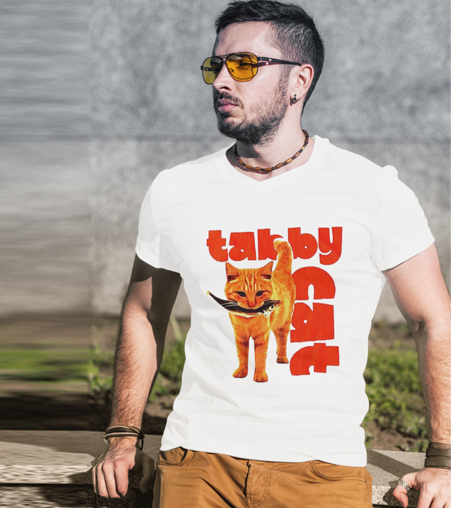 Tabby Cat Holding Fish Meme Retro Font T-Shirt