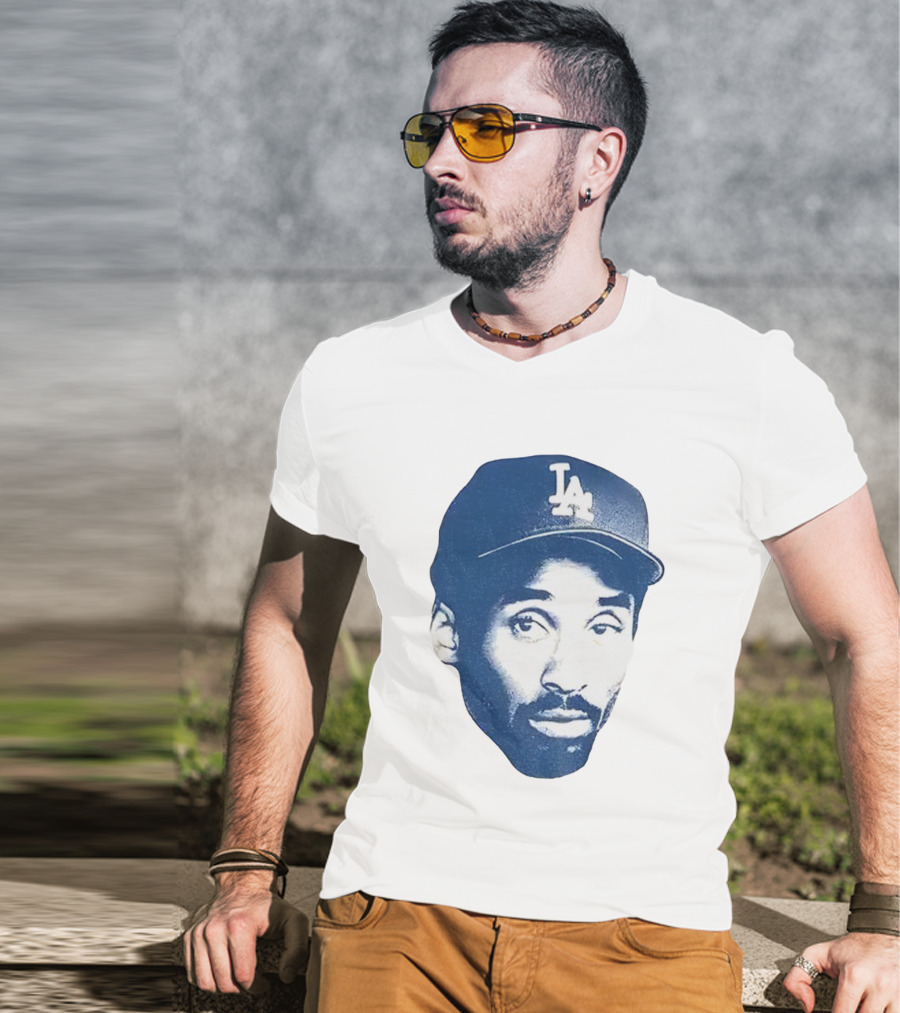 Kobe Bryant Los Angeles Dodgers MLB Vintage Big Face T-Shirt