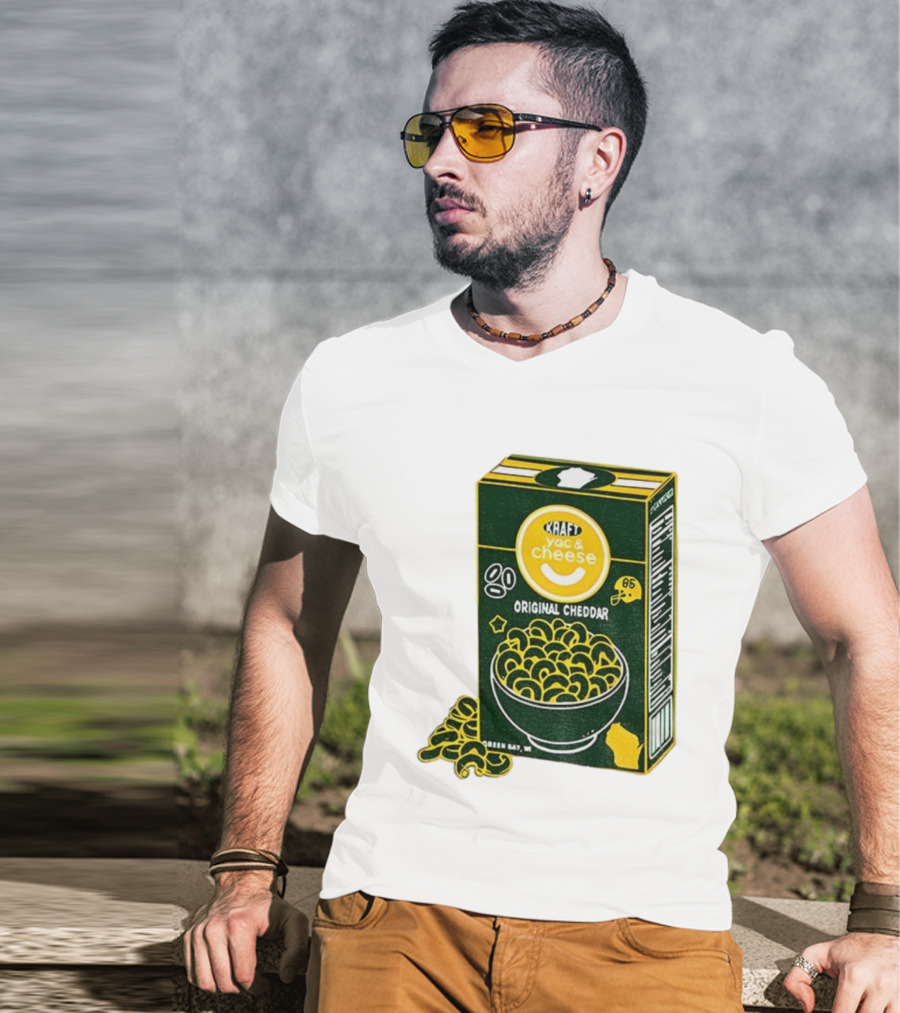 Green Bay Kraft Mac And Cheese Original Cheddar Retro Packers Fan Art T-Shirt