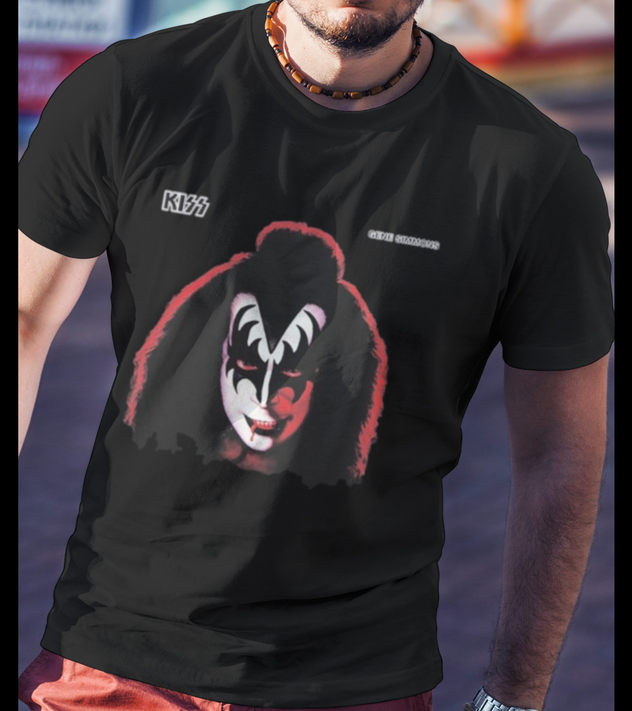 Kiss 1978 Gene Simmons Iconic Face Paint And Hair Style T-Shirt