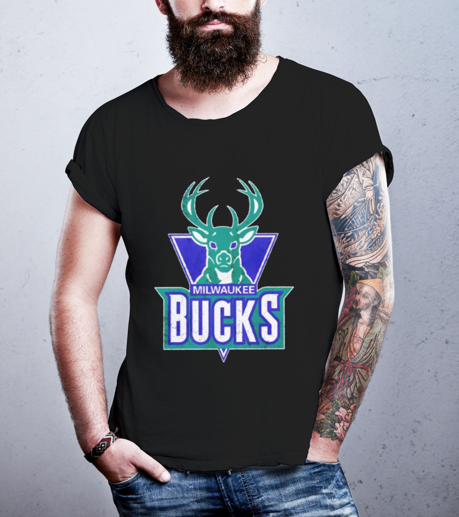 Milwaukee Bucks Deer Head Emblem Retro Style T-Shirt