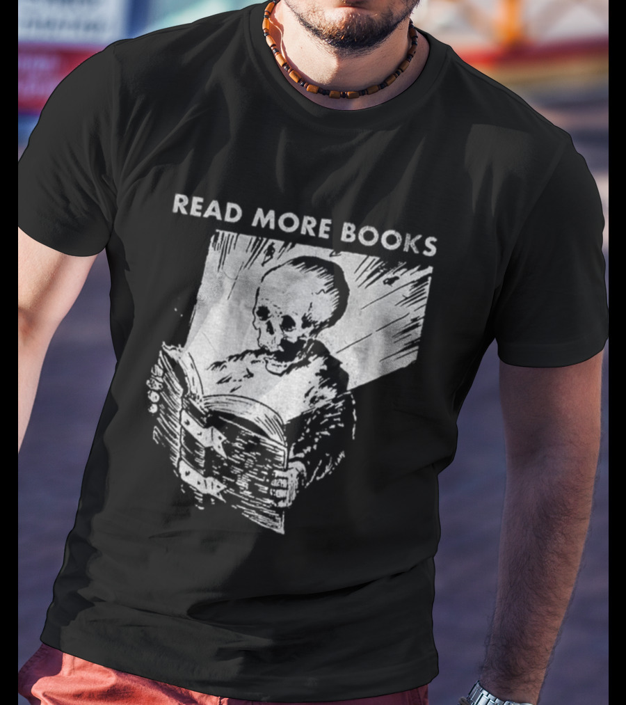 Read More Books Skeleton Vintage Style T-Shirt