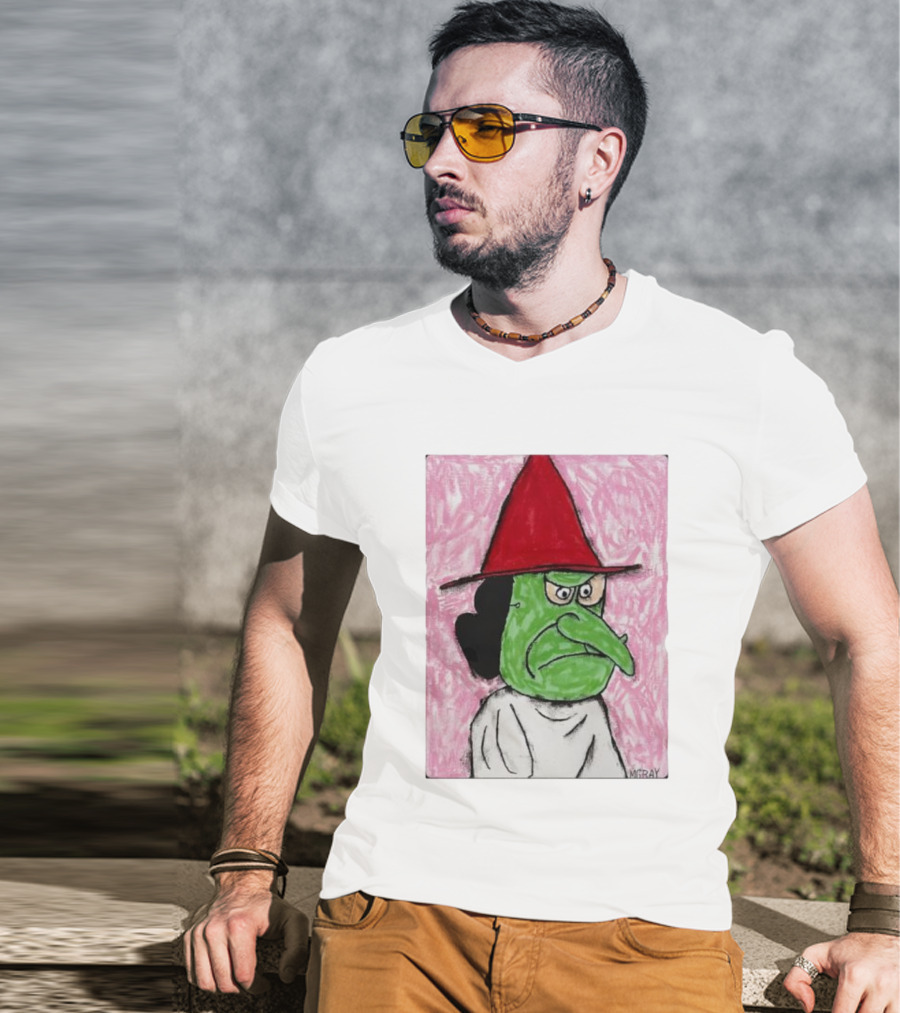 Lucy Van Pelt Witch Costume Red Hat Green Face MGRAY T-Shirt