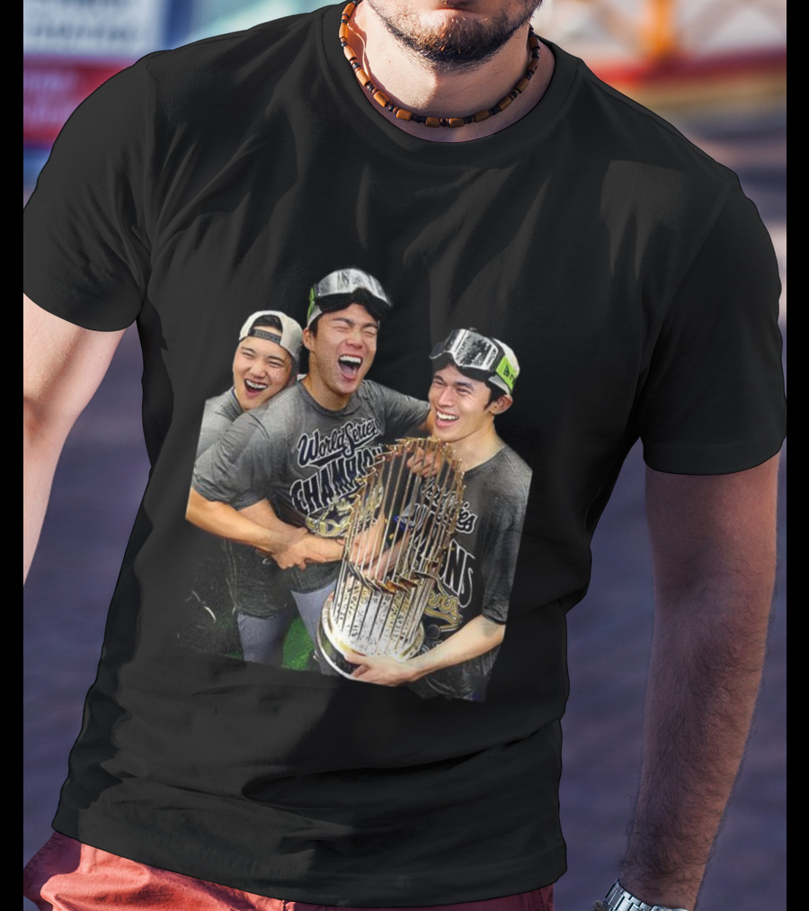 World Series Champions 2025 Yoshinobu Yamamoto Rōki Sasaki Shohei Ohtani Celebration T-Shirt
