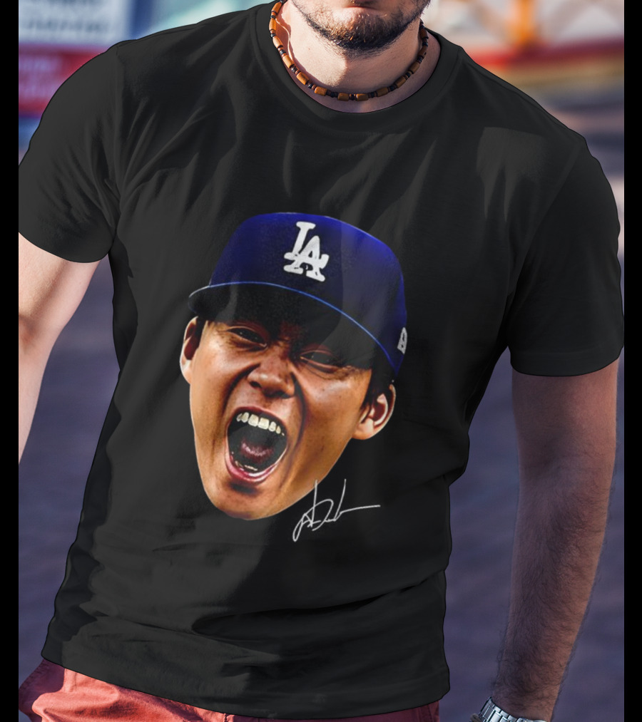 Yoshinobu Yamamoto LA Cap Big Head World Series Champions 2025 Signature T-Shirt