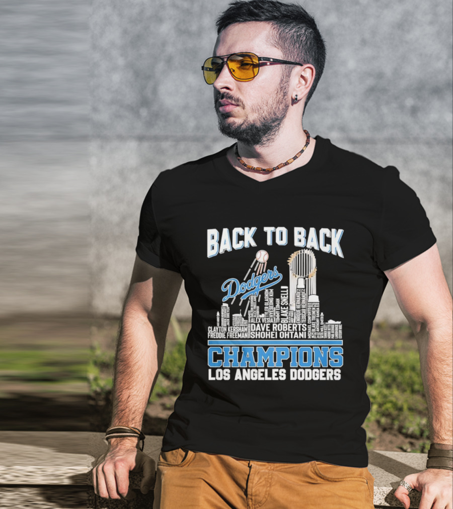 Back To Back Champions Dodgers Trophy Los Angeles Skyline T-Shirt