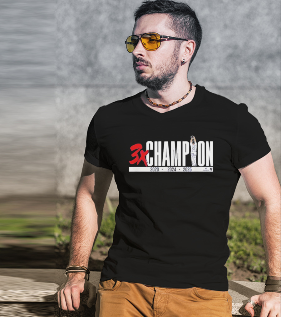 3x Champion 2020 2024 2025 Los Angeles Clayton Kershaw 22 T-Shirt