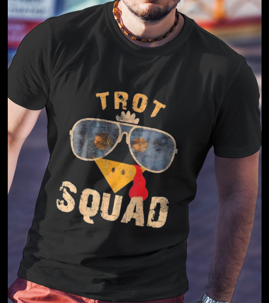 Thanksgiving Turkey Trot Squad Sunglasses Turkey Face 2025 Race T-Shirt