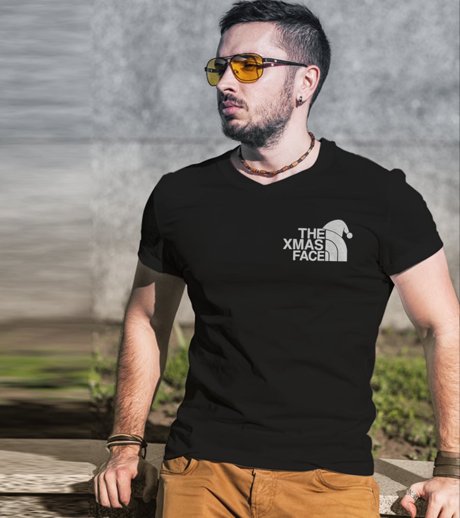 The Xmas Face Funny Christmas Santa Hat T-Shirt