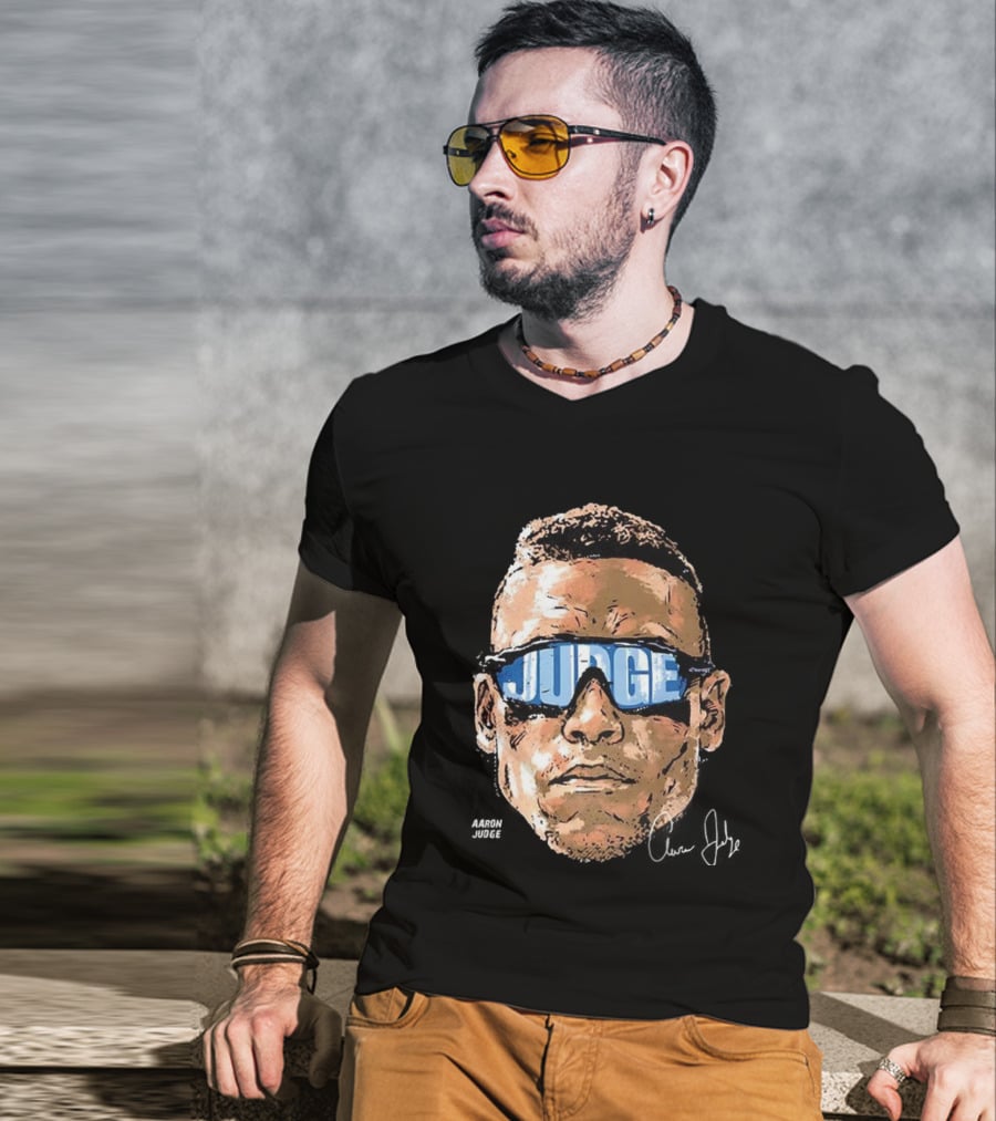 Aaron Judge New York Yankees Baseball Big Head Glasses Judge Signature T-Shirt