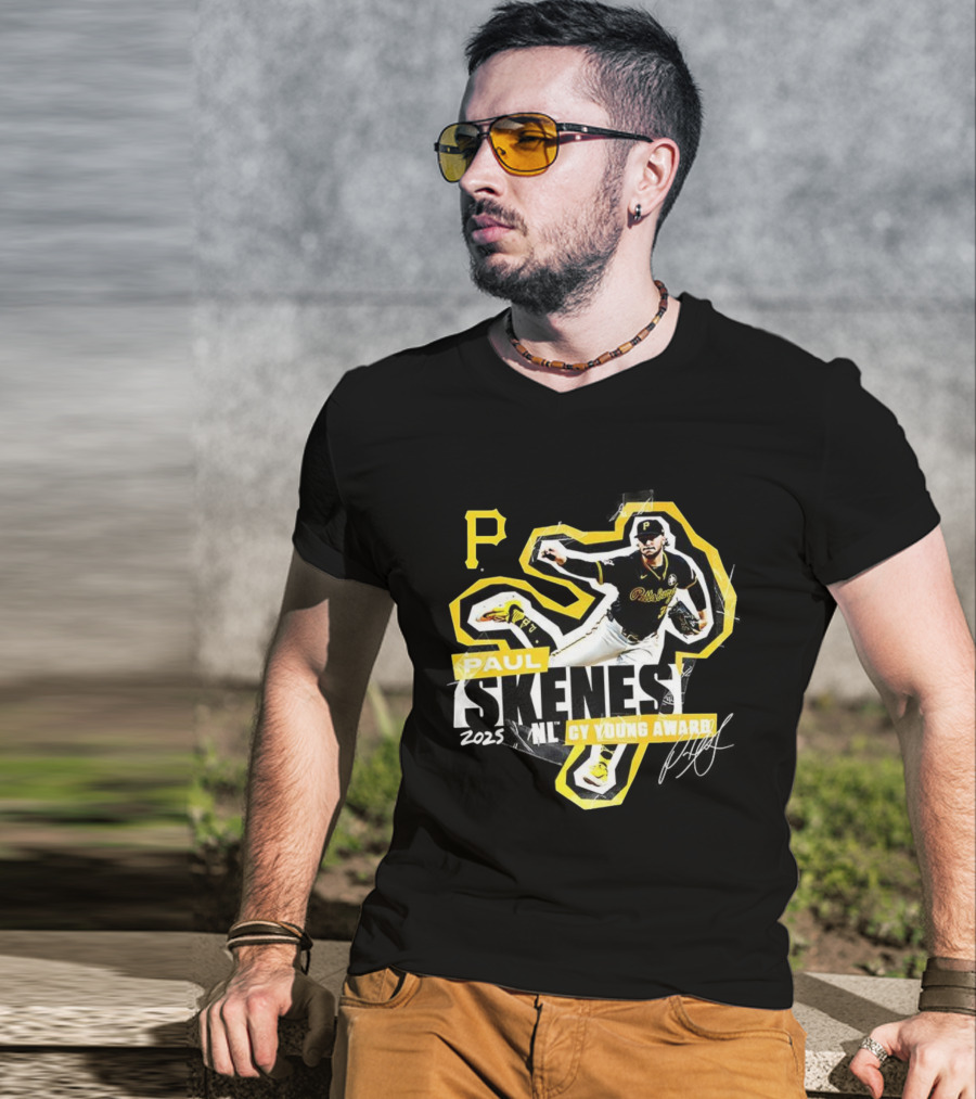Paul Skenes Pittsburgh Pirates 2025 NL Cy Young Award T-Shirt