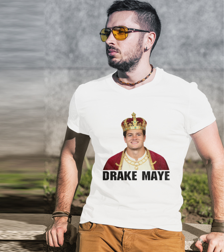 Drake Maye King Black Series New England Patriots NFL Football 2025 T-Shirt
