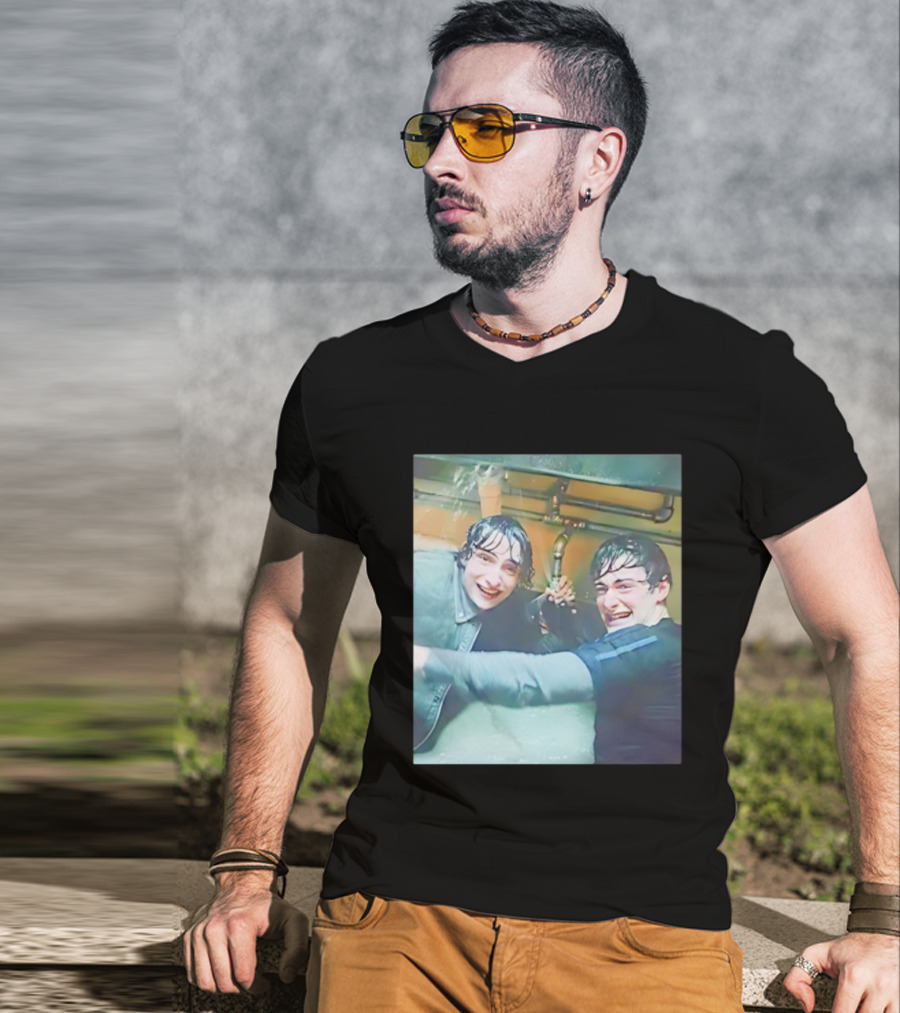 Mr Whatsit Will And Mike Stranger Things Photo Funny Wet Sink Scene T-Shirt