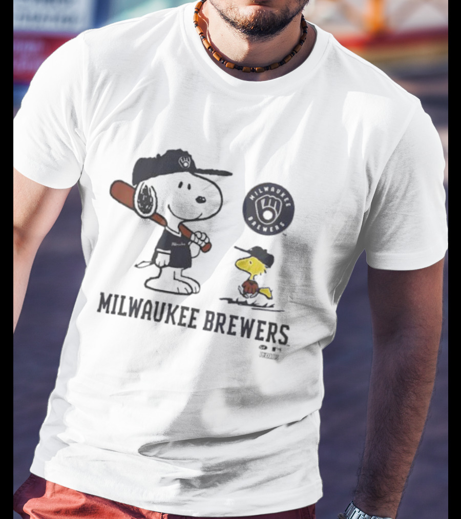 Milwaukee Brewers Snoopy Woodstock Peanuts Baseball Fan Apparel T-Shirt