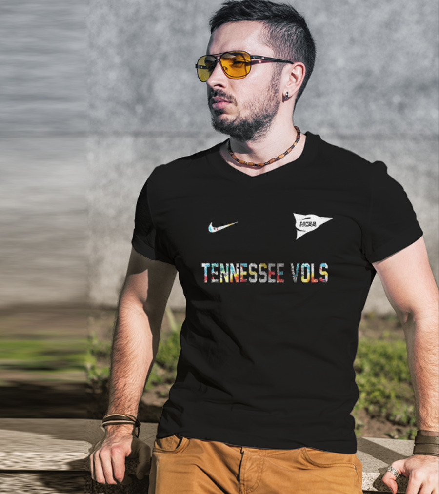 The Nike Tennessee Vols Pennant T-Shirt