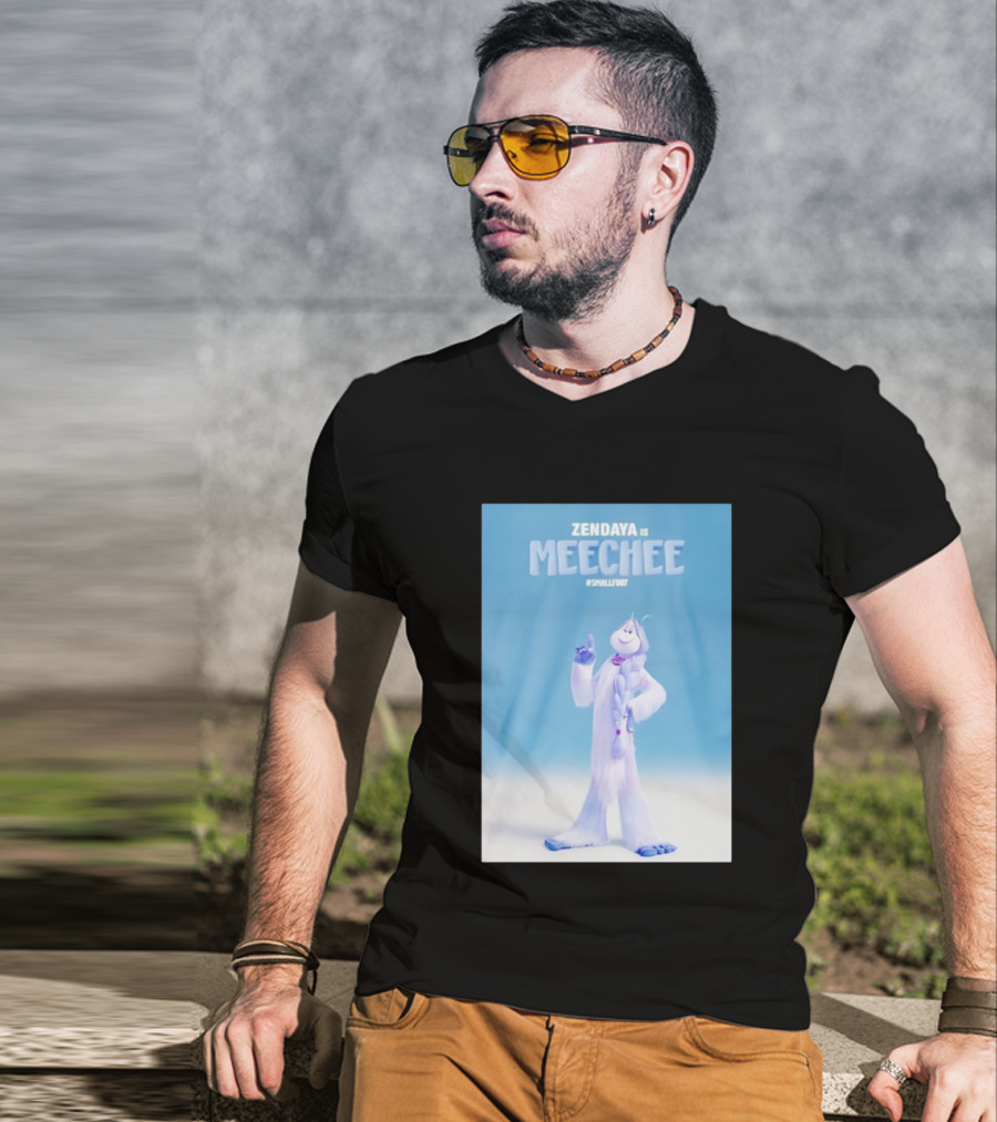 Zendaya Is Meechee Smallfoot Movie Character Blue Background T-Shirt