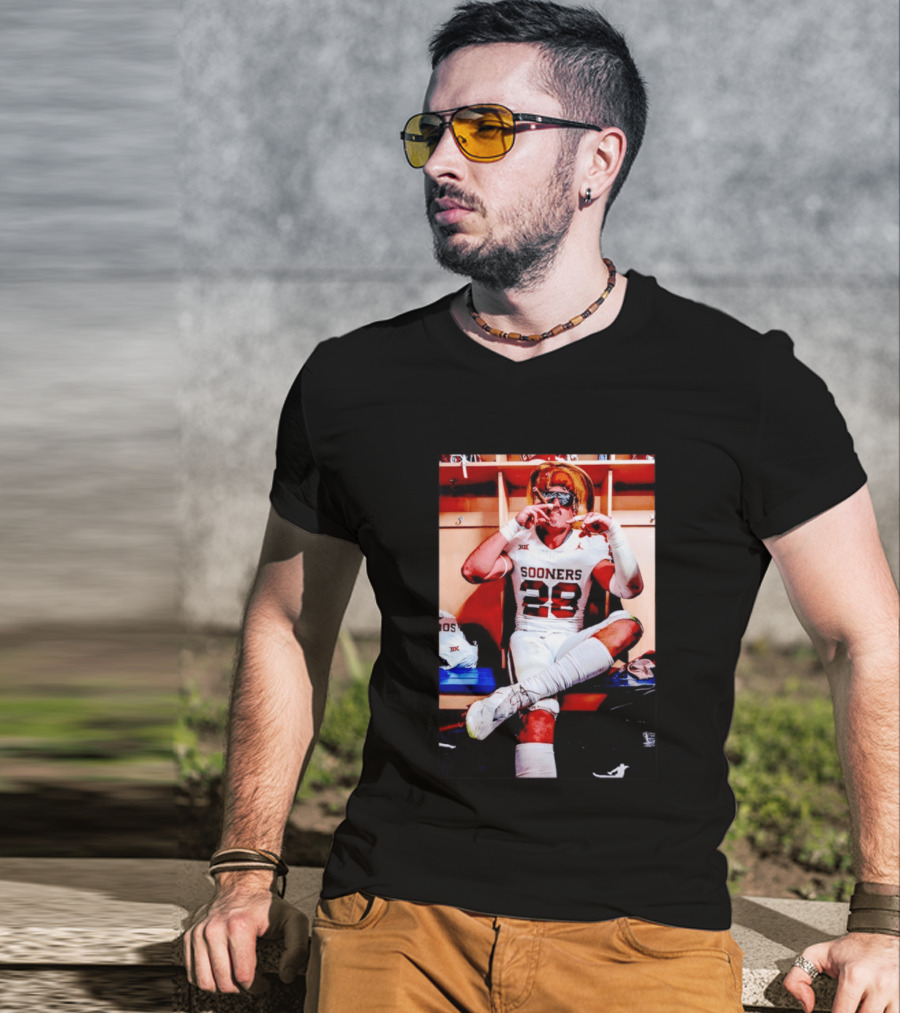 Sooners Football Danny Stutsman Cigar Celebration Locker Room 28 T-Shirt